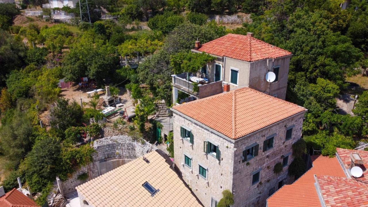 Old Stone House Aparthotel Млини Екстериор снимка